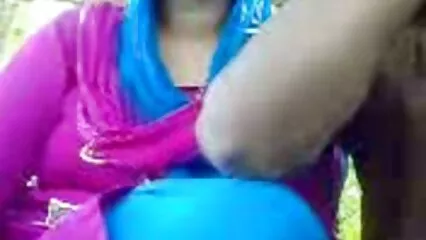 ایک سایت سکسی الکسیس شہوانی، شہوت انگیز کتیا ایک بہت بڑا ڈک کی طرف سے rammed ہے.