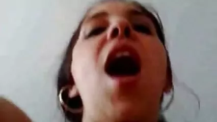 تھوڑی سی فور فیلم سکسی خاله الکسیس پلے کے بعد ایک فلیٹ لڑکی کو چدائی۔