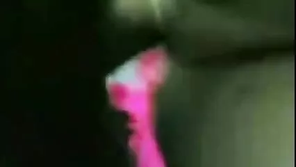 ایک تہوار رات کے کھانے کے بعد، وہ دو عورتوں سکی الکسیس تگزاس کے ساتھ fucks.