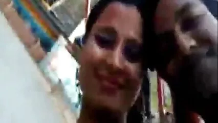 خوبصورتی انگلی فیلم سکسی از الکسیس براؤن بلی.